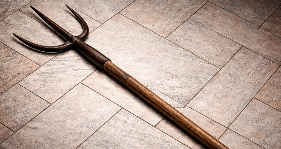 Sai Weapon Guide: History, Design, and Techniques of Okinawan Trident