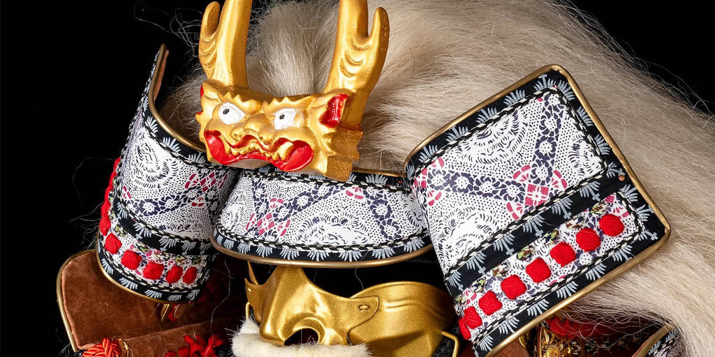 Golden Takeda Clan Samurai Armor: A Tribute to Japan's Legendary Warrio