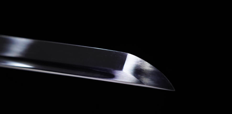 How to Choose the Right Sword: Steel Types, Anatomy & Buying Tips