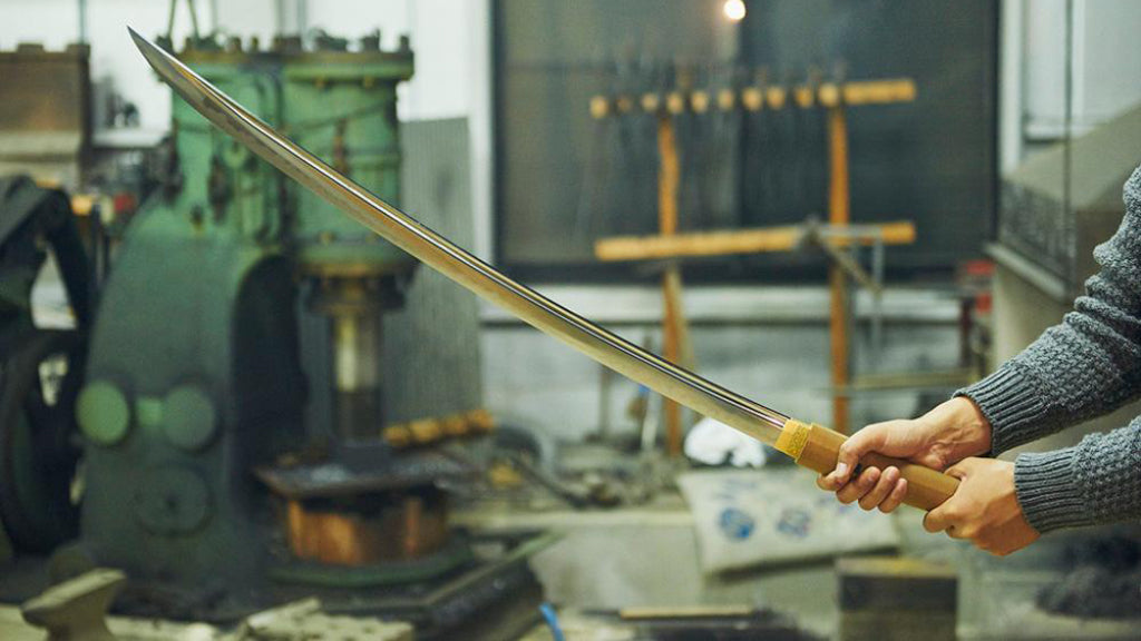 Craftsmanship and Differences of Katana Curved