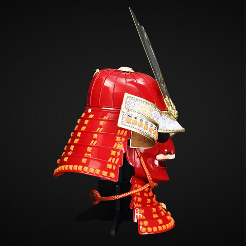 Greek armor inspired elements like bronze and intricate shields, incorporated into the Samurai armor, blending Eastern and Western traditions.

