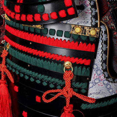 Life-Size Samurai Armor with Armorer Villager Block Design and Detailing

