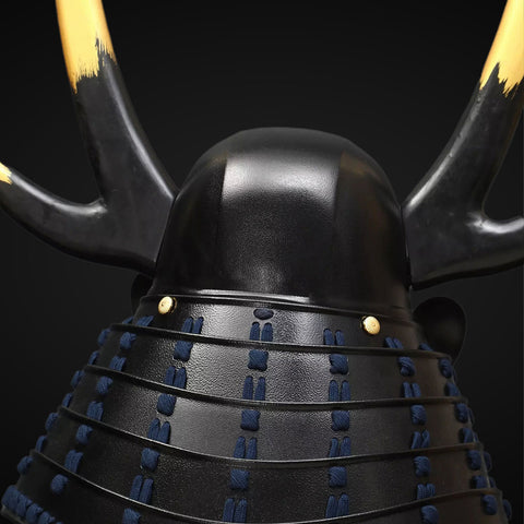 Traditional samurai Yoroi, featuring Oda Clan’s signature black armor and antlers helmet design.

