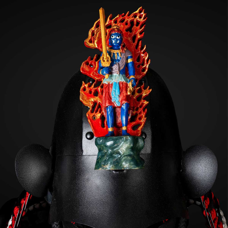 Handgefertigtes schwarzes und rotes japanisches Samurai-Rüstungsset -  