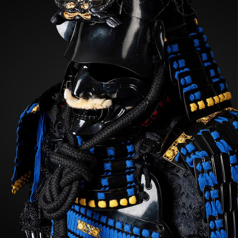Samurai Armor Display – How to Make an Armor Stand in Minecraft Style

