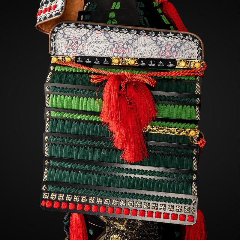 Handmade Life-Size Oda Clan Samurai Armor – Kachi Black & Green Yoroi 