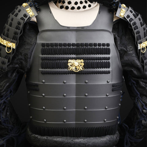 Life-size handmade samurai armor with bull antlers, inspired by Japan’s legendary warriors.

