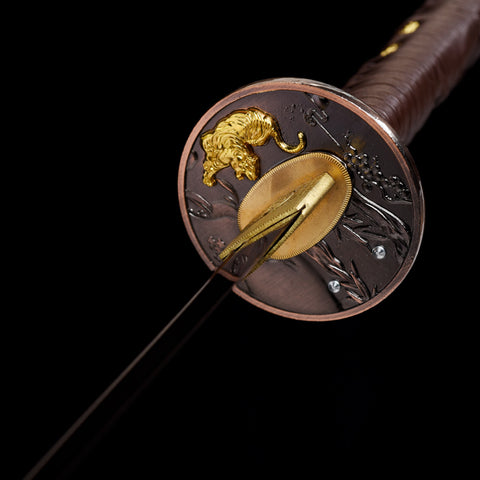Close-up of the Small Kurumaru Red Hamon with a mesmerizing wave pattern

