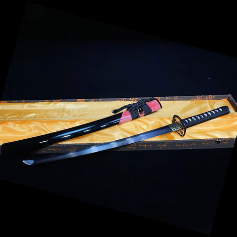 Included accessories for the Wakizashi: a spare bamboo peg (mekugi) and a free protective sword bag.SL-327-U