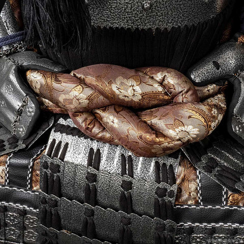 Handgemachte Samurai-Rüstung des Tokugawa-Clans in Lebensgröße – Authentisches japanisches Yoroi
