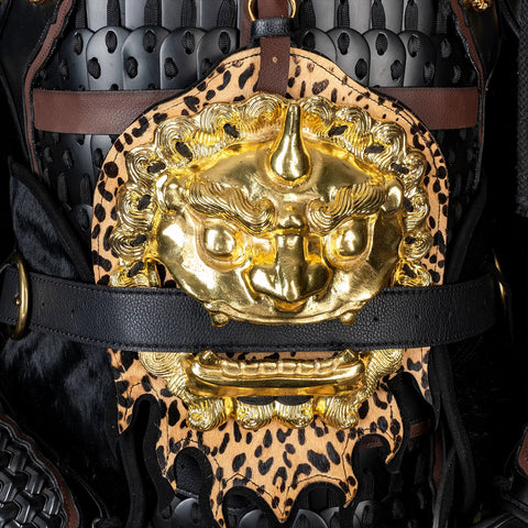 Wearable replica of ancient warrior armor, ideal for cosplay, film props, and historical reenactments.
