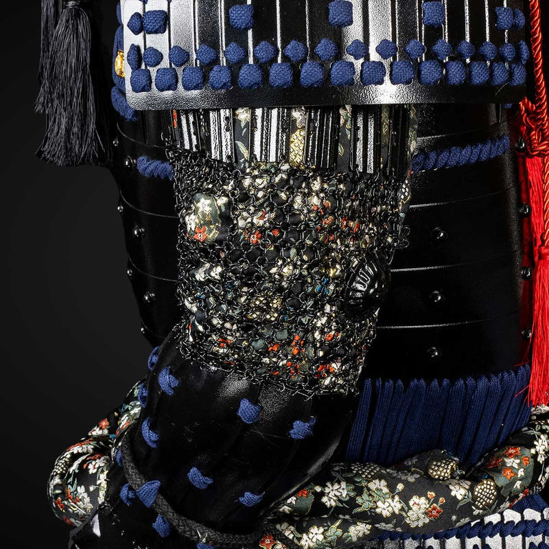Handmade Life-Size Tokugawa Clan Samurai Armor – Black & Blue Yoroi 