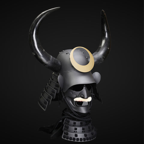 Handcrafted black samurai armor, featuring bull antlers and exquisite detailing for a battle-ready appearance.

