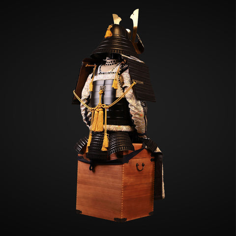 Tokugawa Clan Black and White Samurai Armor with Body Armor Flash IV Features

