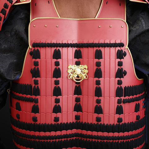 Traditional samurai armor, standing alongside all power armor in Fallout 4.


