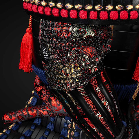 Detailed Yoroi with Customizable Minecraft Armor Trims

