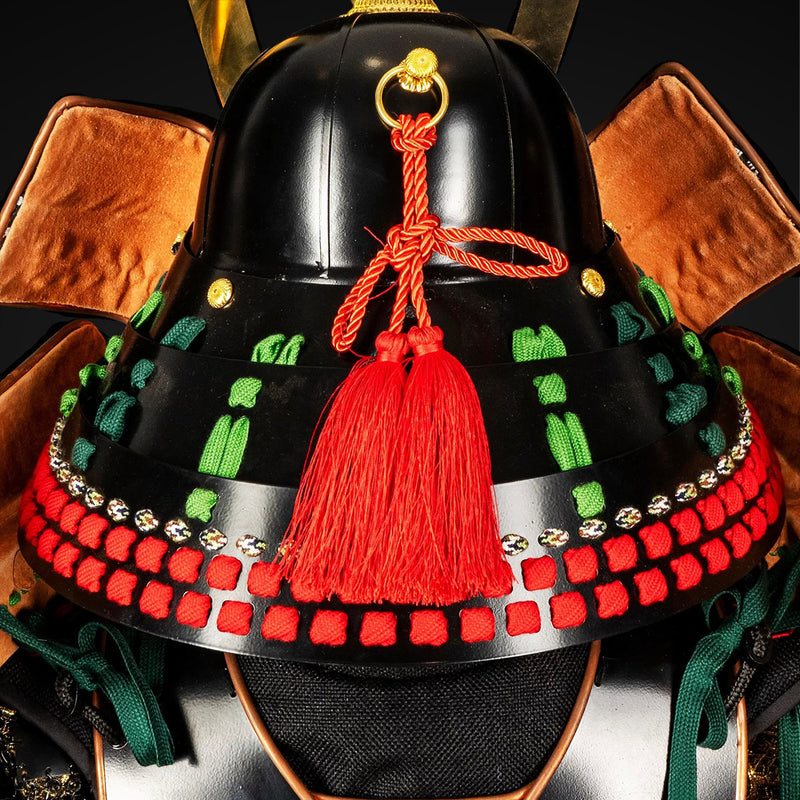 Handmade Life-Size Oda Clan Samurai Armor – Kachi Black & Green Yoroi 