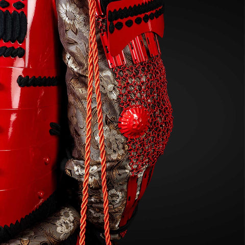 Traditional Masamune Armor with Historical Samurai Sword Detailing

