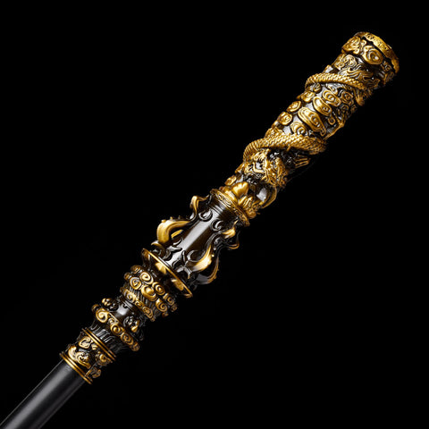 Zoom-in of black rope-wrapped handle section on the Wukong staff for secure grip and visual contrast
QQhjjgb
