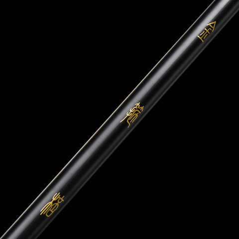 Collector’s display shot of the Ruyi Jingu Bang staff replica with dramatic shadows and red-black contrast
QQhjjgb