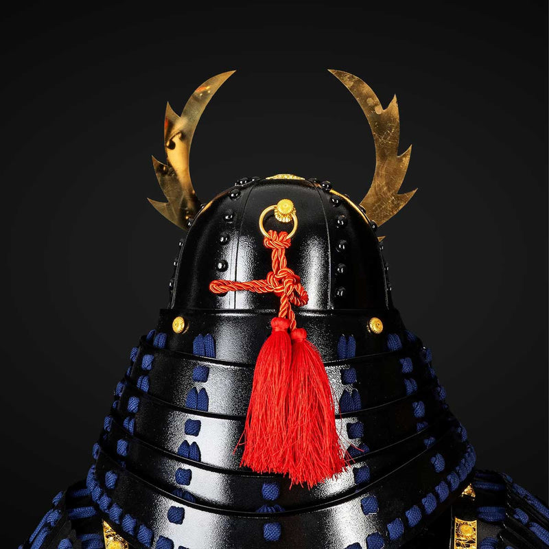 Handmade Life-Size Tokugawa Clan Samurai Armor – Black & Blue Yoroi 