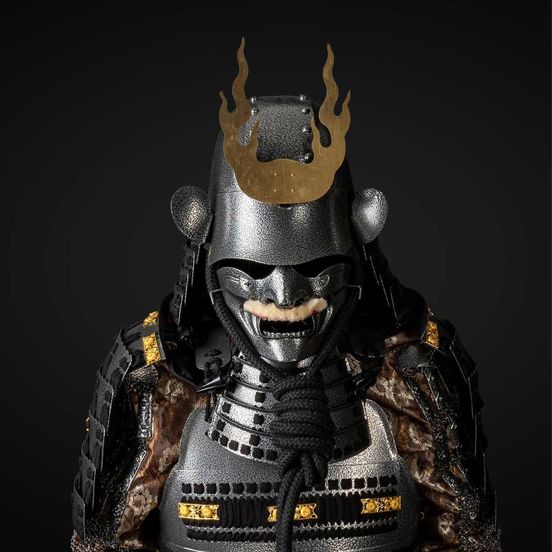 Handmade Life-Size Tokugawa Clan Samurai Armor – Authentic Japanese Yo 
