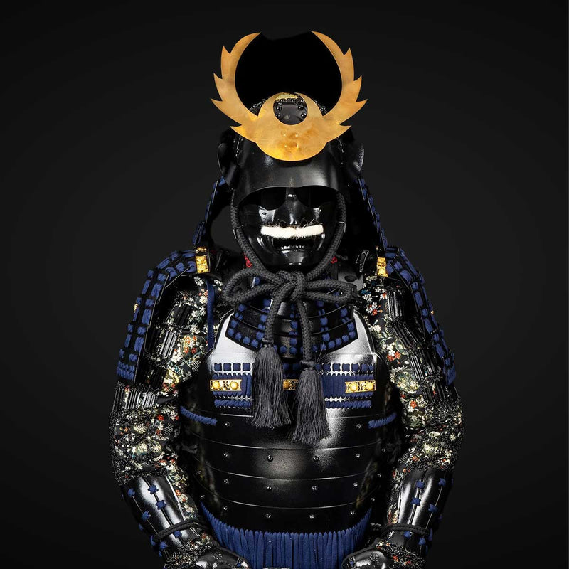 Handmade Life-Size Tokugawa Clan Samurai Armor – Black & Blue Yoroi 