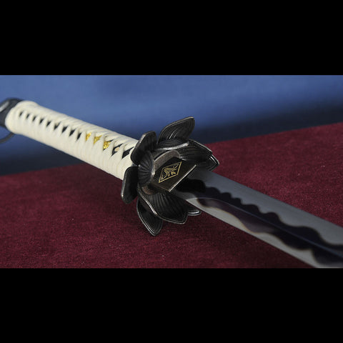 Close-up of the 1.9cm sori curve on Sekiro replica katana